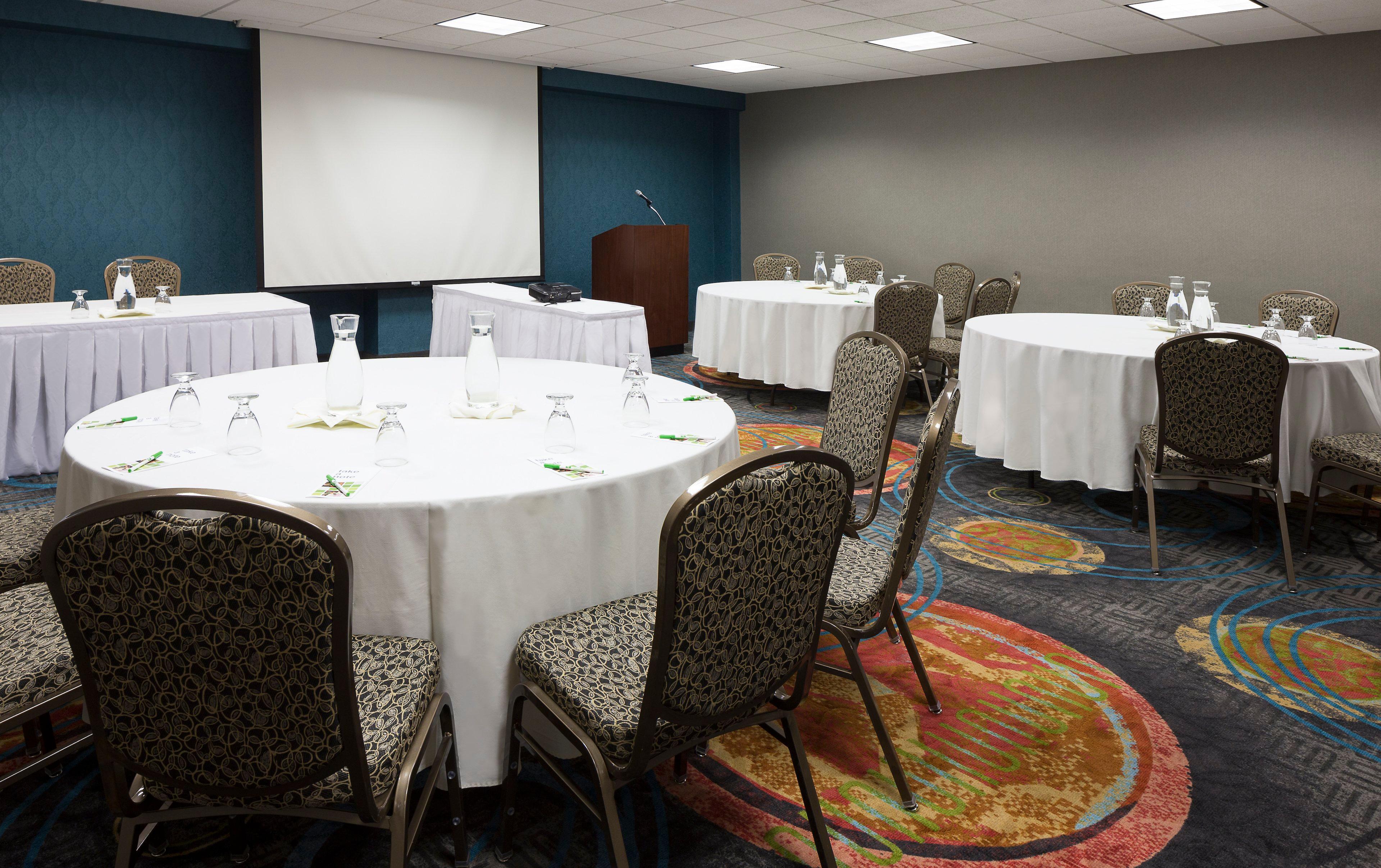 Holiday Inn Wichita East I-35 By Ihg Exterior photo