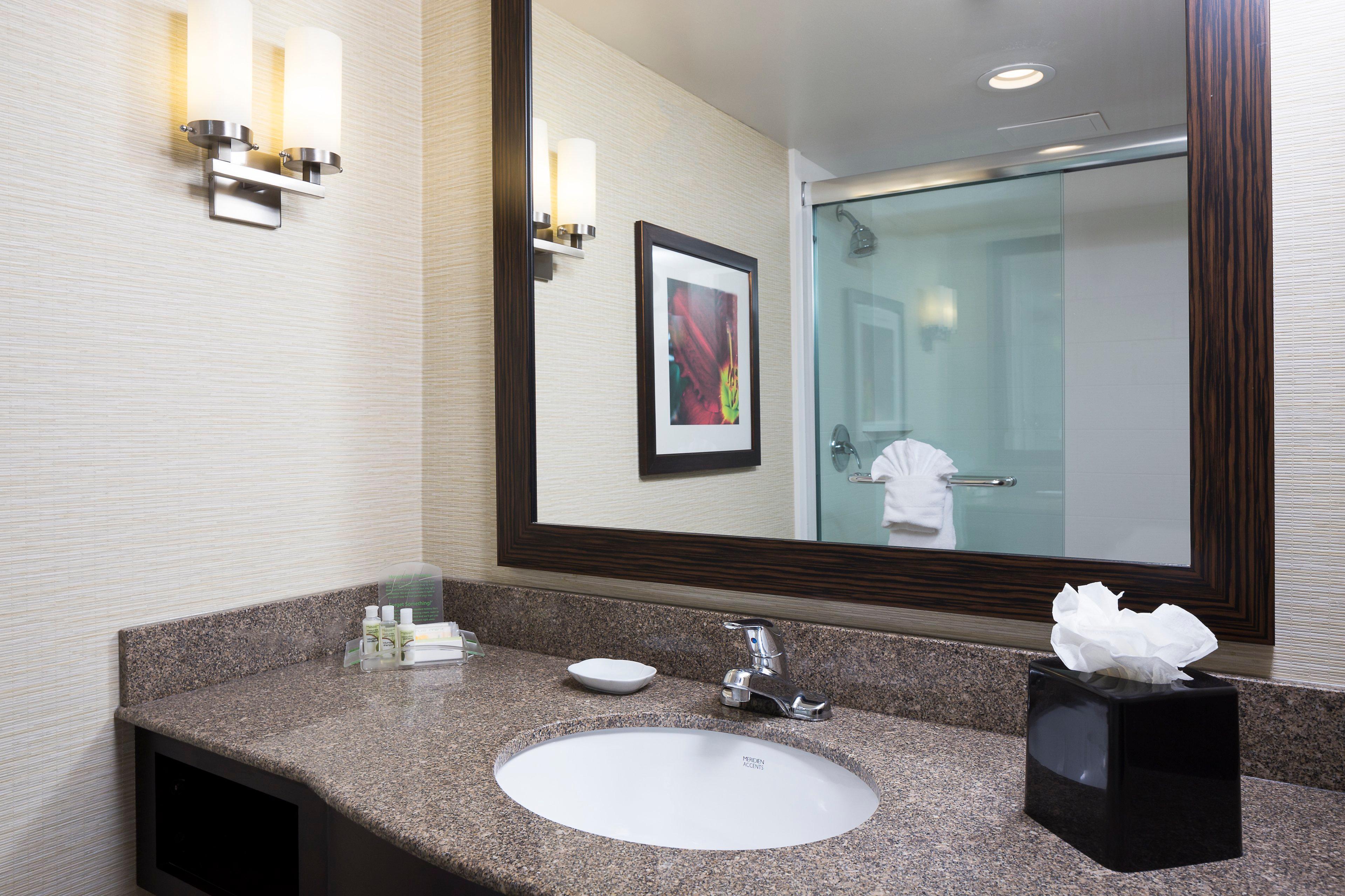 Holiday Inn Wichita East I-35 By Ihg Exterior photo